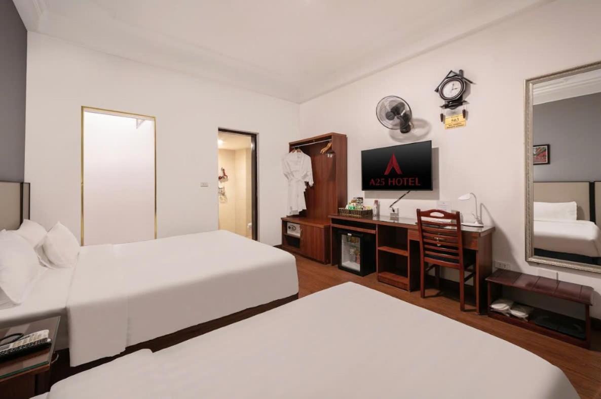 A25 Hotel - 80 Mai Hac De Hanoi Bagian luar foto